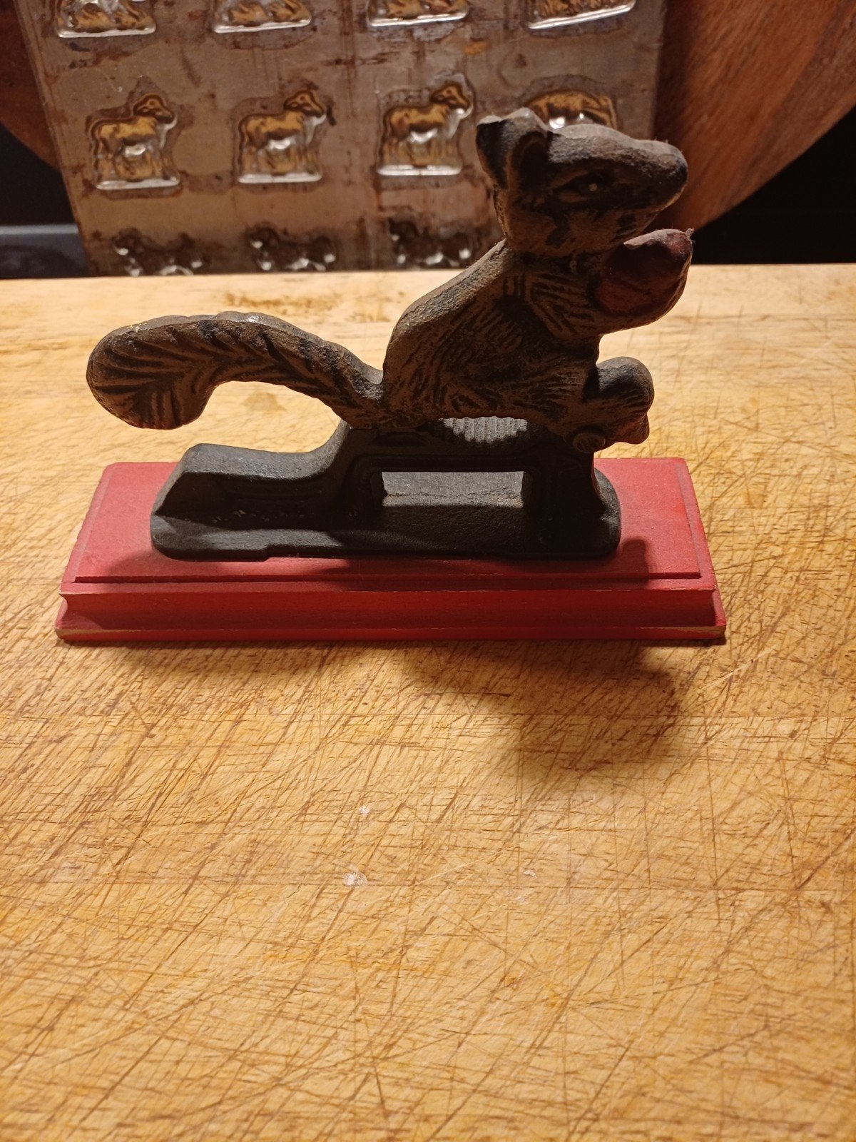 Leuke originele brocante Vintage Notenkraker Eekhoorn, Verzenden