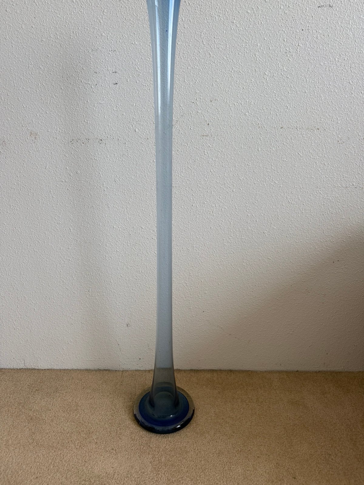 Vintage blauwe glazen vloervaas, Ophalen