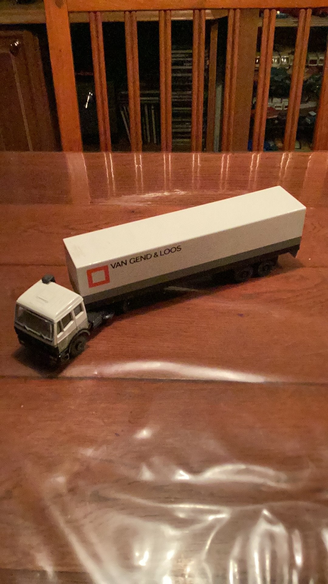 Mercedes Benz vrachtwagen Van Gend&Loos loincar, Ophalen of Verzenden, Zo goed als nieuw, Bus of Vrachtwagen, Lion Toys