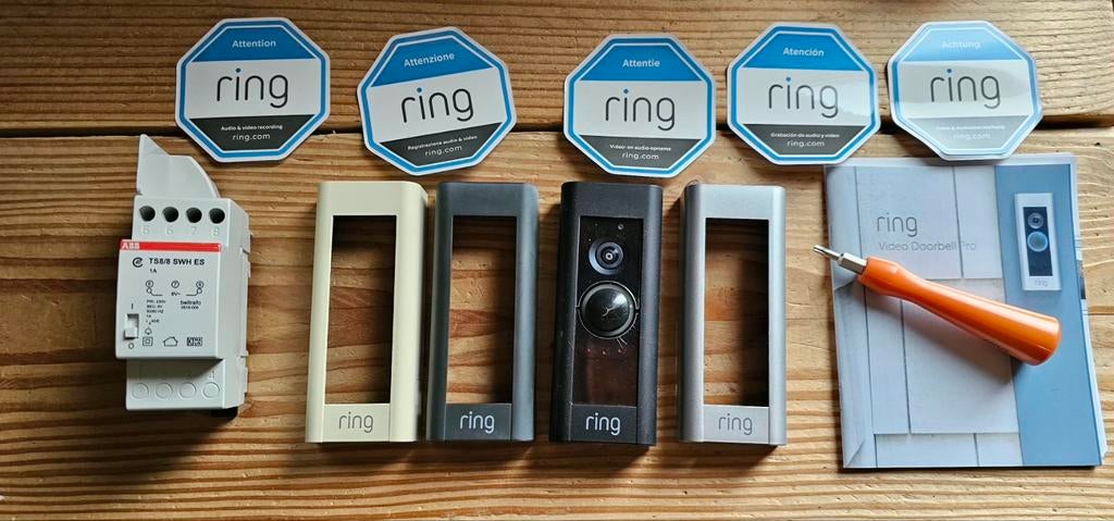 Ring Doorbell PRO 2 | Extra Covers | Beltrafo, Huis en Inrichting, Deurbellen, Ophalen of Verzenden, Bewegingsdetectiesensor, Gebruikt
