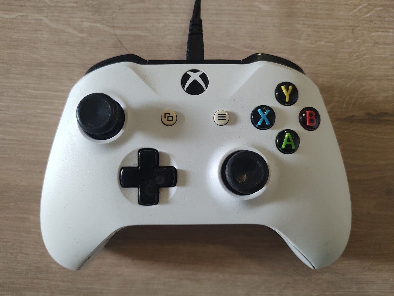 Xbox One Controller - Wit (Gebruikt), Spelcomputers en Games, Gebruikt, Ophalen of Verzenden, Xbox One, Controller
