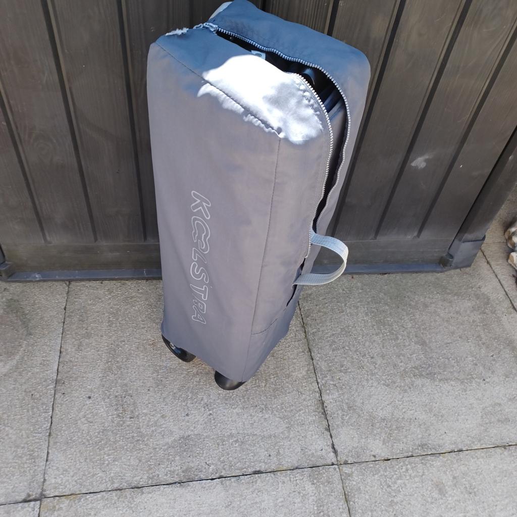 Koelstra Campingbedje + reismattasje  35€, Kinderen en Baby's, Babywiegjes en Ledikanten, Ophalen, Gebruikt, Reisbedje