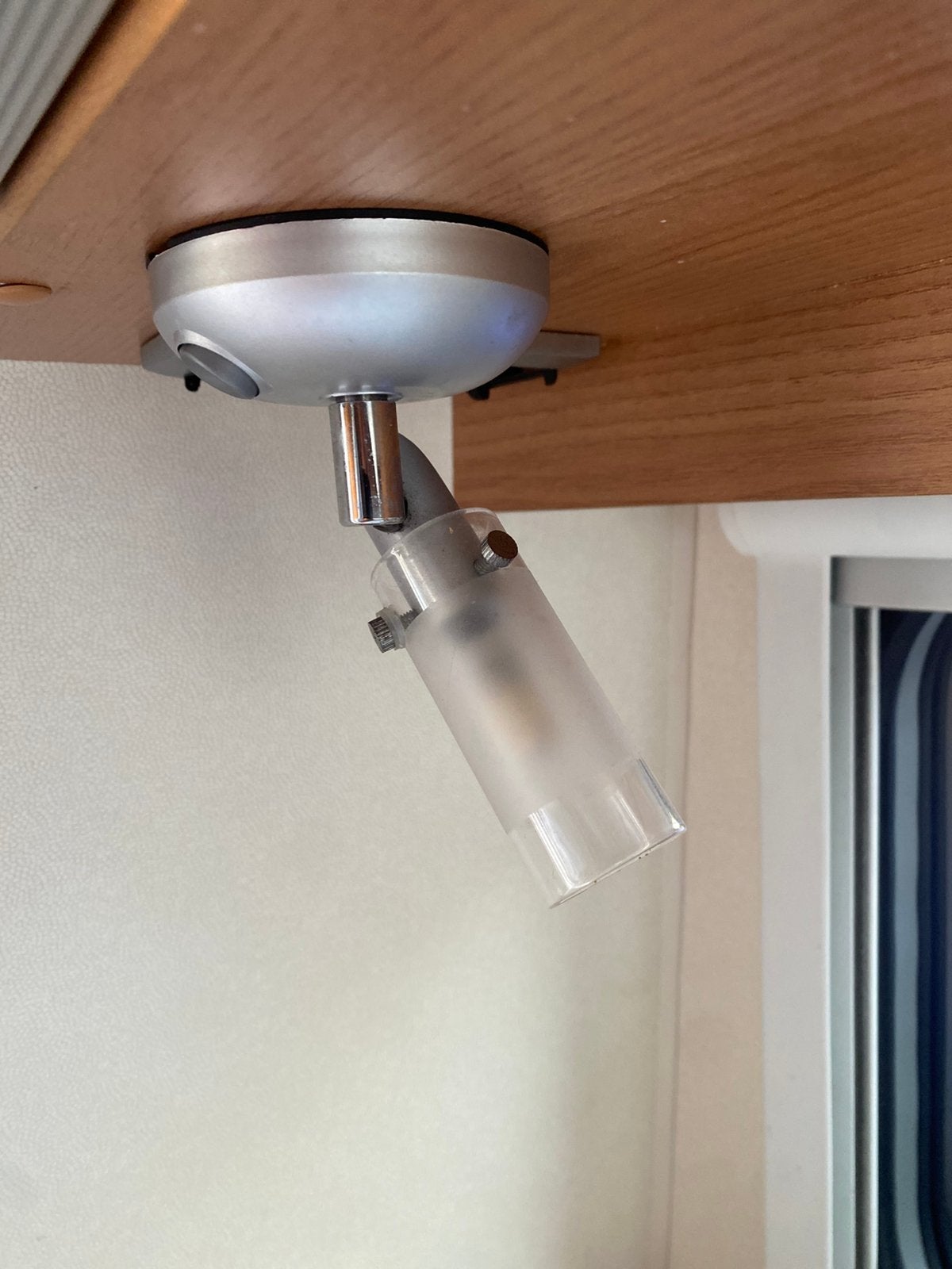 Gezocht Kip caravan binnenverlichting, Caravans en Kamperen, Ophalen of Verzenden, Gebruikt