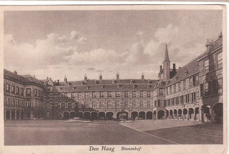 Ansichtkaart: Den Haag - Binnenhof 1935 [4316]  [VeAnAn], Verzamelen, Ophalen of Verzenden, 1920 tot 1940, Zuid-Holland