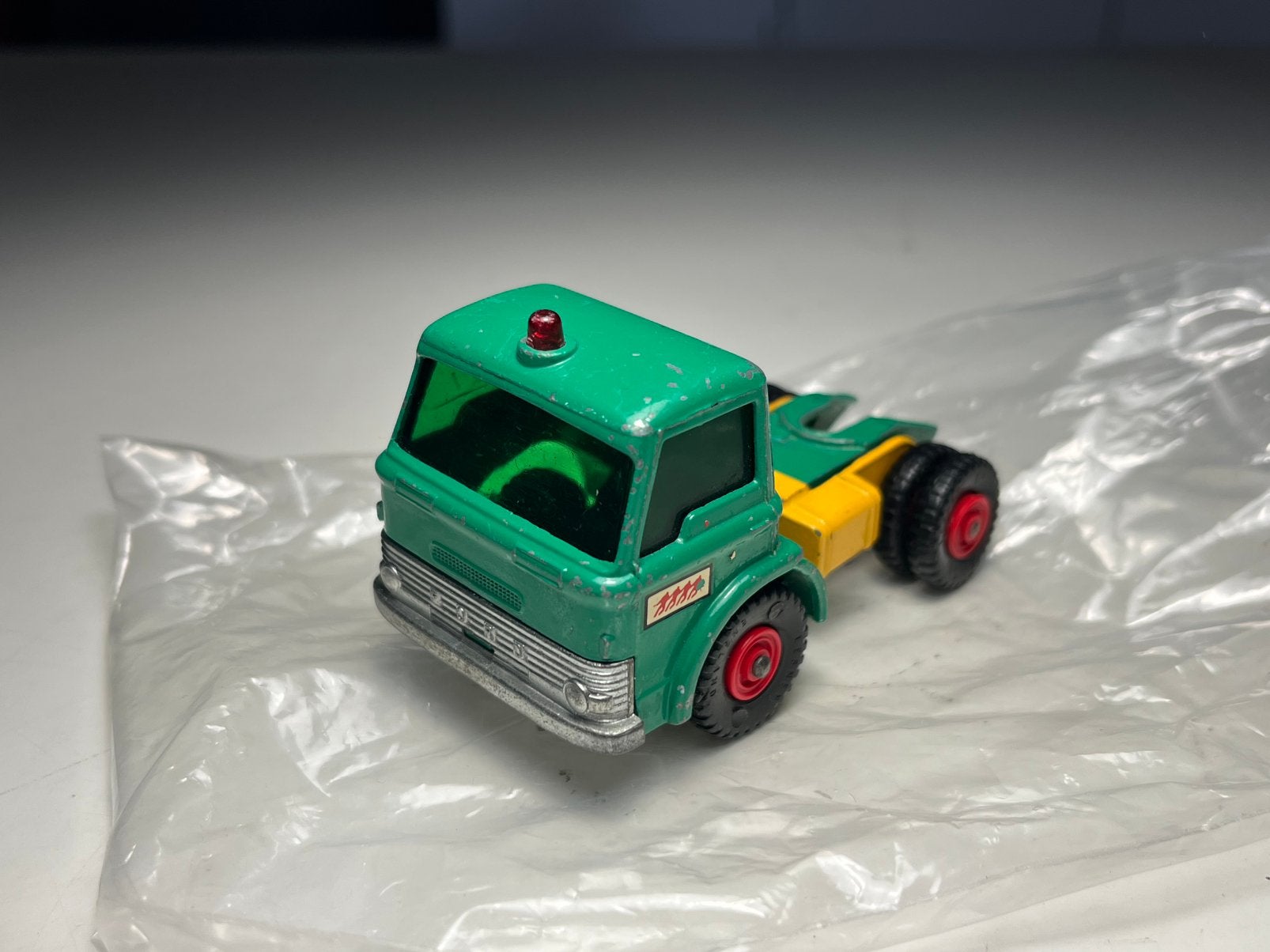 Matchbox King Size - Ford Tractor - Schaal 1:60, Ophalen of Verzenden, Gebruikt, Bus of Vrachtwagen