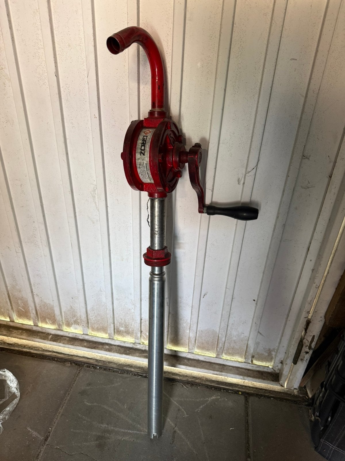 Groz vloeistof pomp voor in een 200 liter vat., Ophalen, Zo goed als nieuw, Dompelpomp