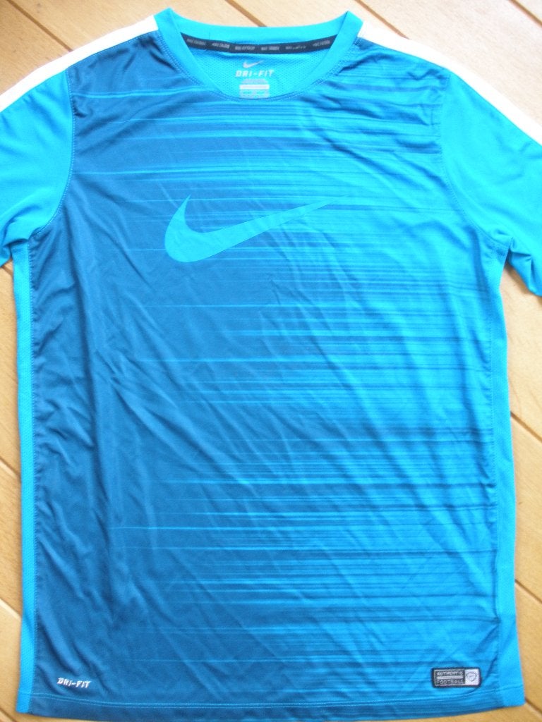 Nike t- shirt Dry Fit blauw maat 158/170, Ophalen of Verzenden, Zo goed als nieuw, Jongen, Shirt of Longsleeve