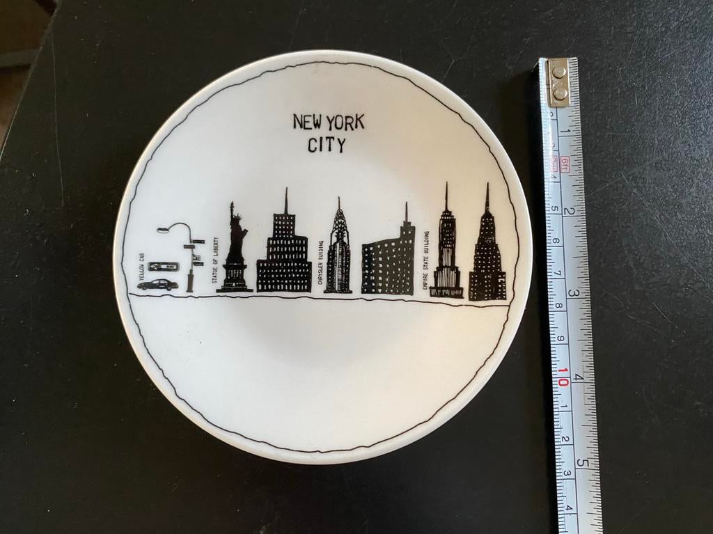 New York City schoteltje bordje, Keramiek, Ophalen of Verzenden, Overige stijlen, Schaal of Schalen