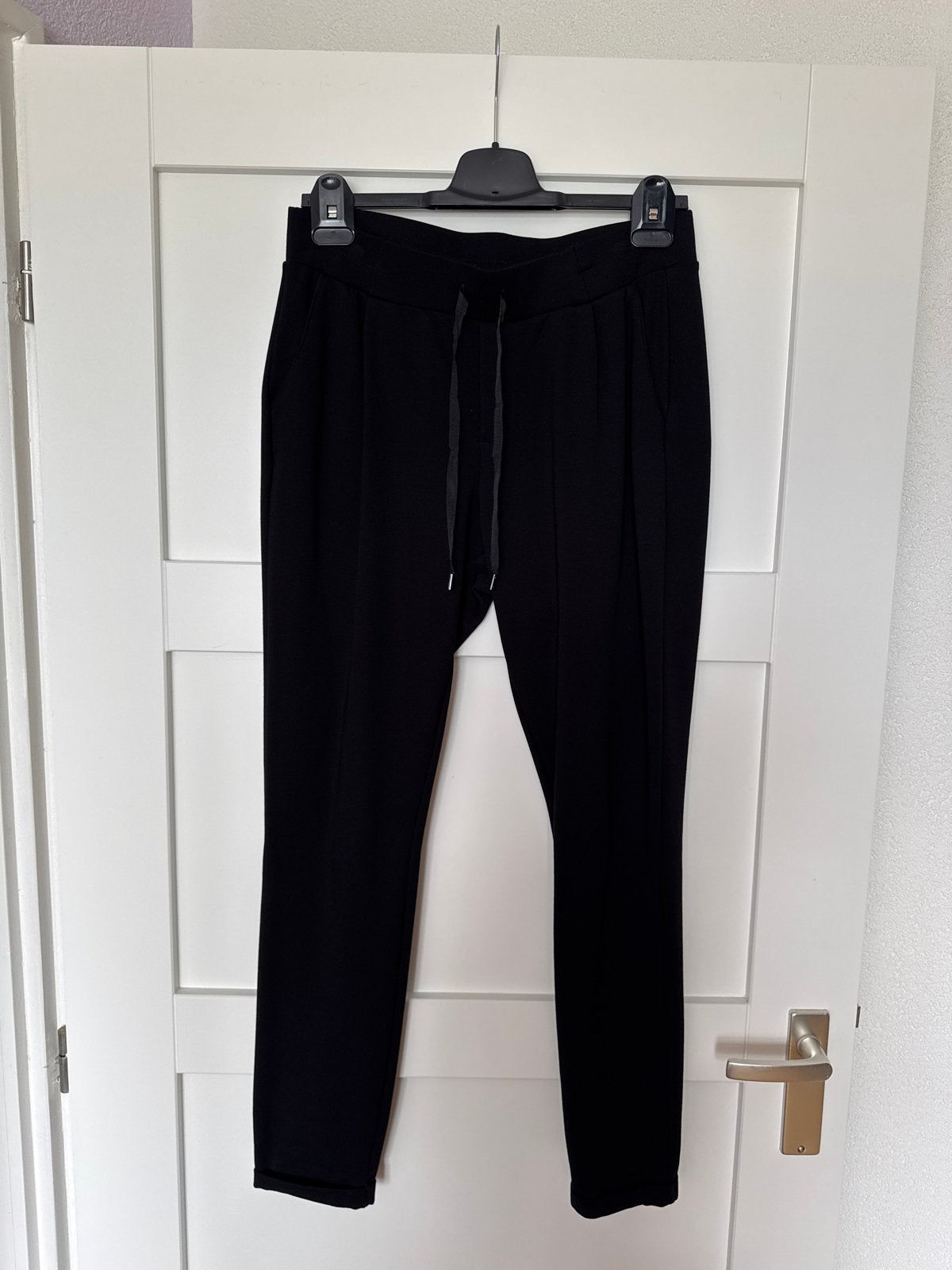 Nieuwe Shoeby Zwarte Broek Maat M, Kleding | Dames, Broeken en Pantalons, Maat 38/40 (M), Zwart, Nieuw, Ophalen of Verzenden