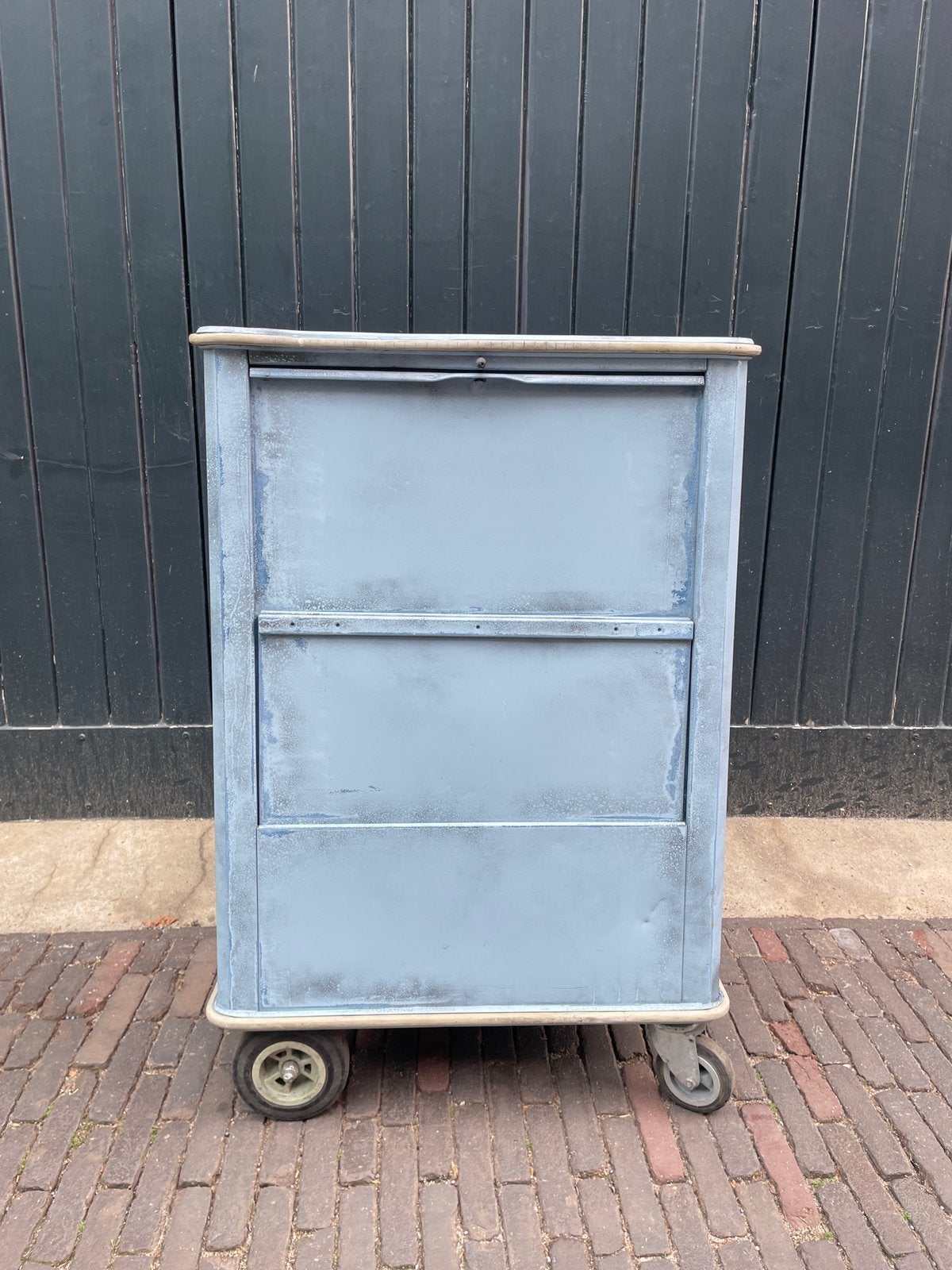 Industriële Gedore drankkast - mancave - trolley, Ophalen, ., Zo goed als nieuw, .