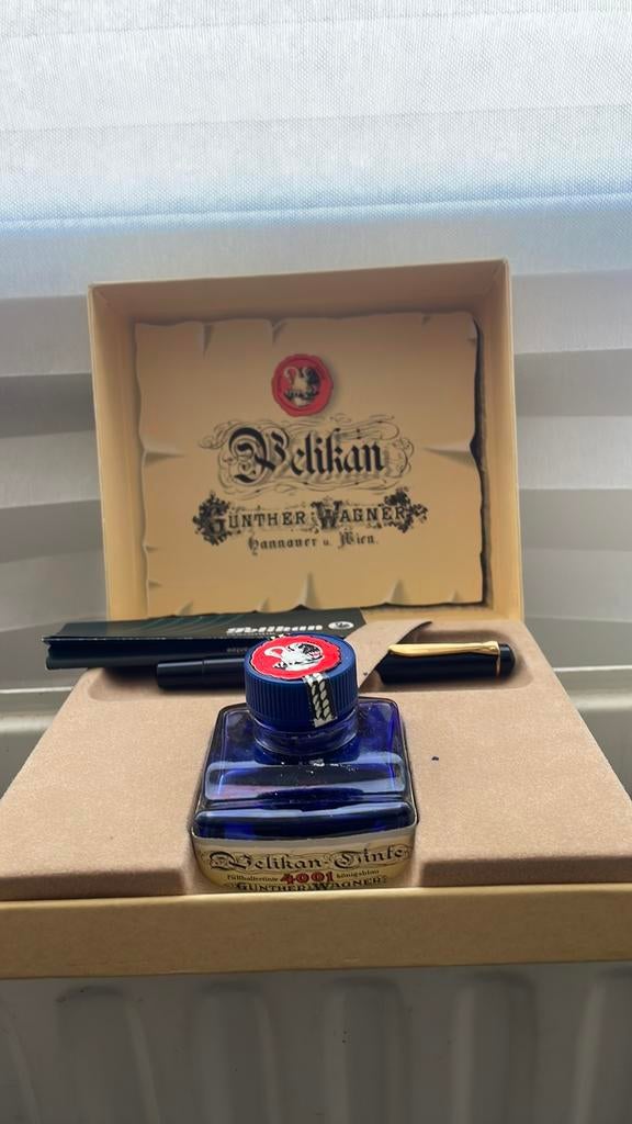 Pelikan M150 vulpen set met 4001 inkt, Ophalen of Verzenden, Gebruikt