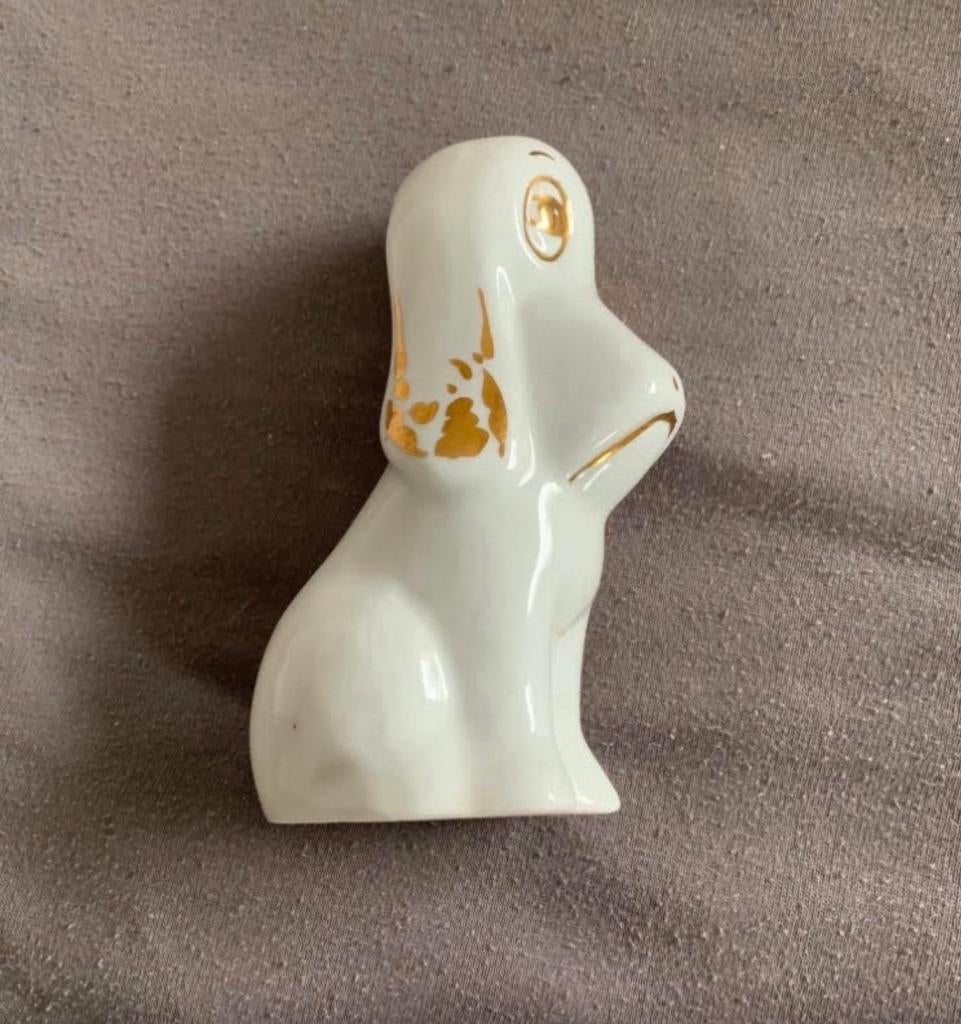 Vintage porseleinen hondje. H 14 cm., Ophalen of Verzenden, Zo goed als nieuw, Dier