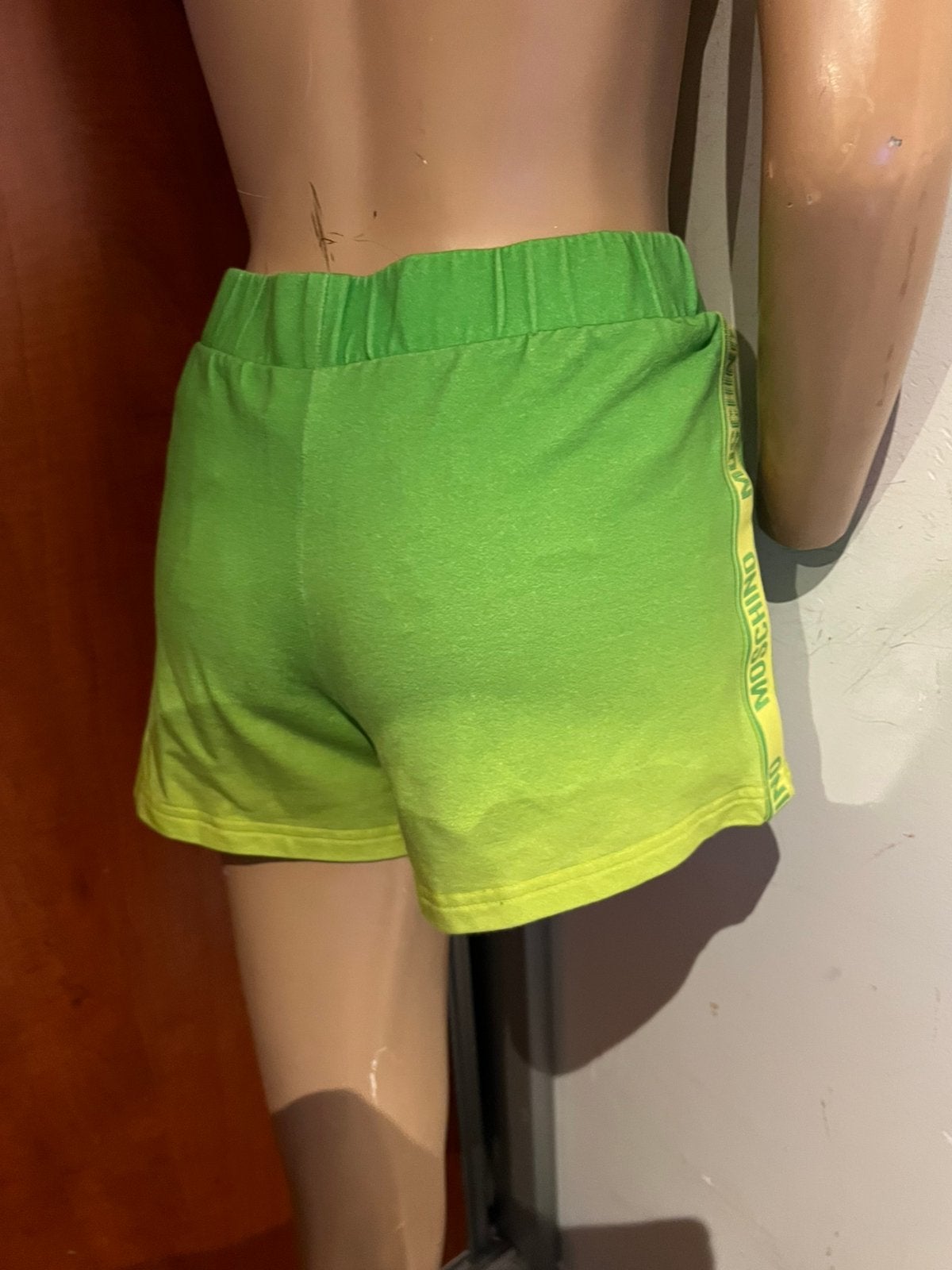 MOSCHINO set maat S origineel zgan, Ophalen of Verzenden, Zo goed als nieuw, C, Maat 36 (S)