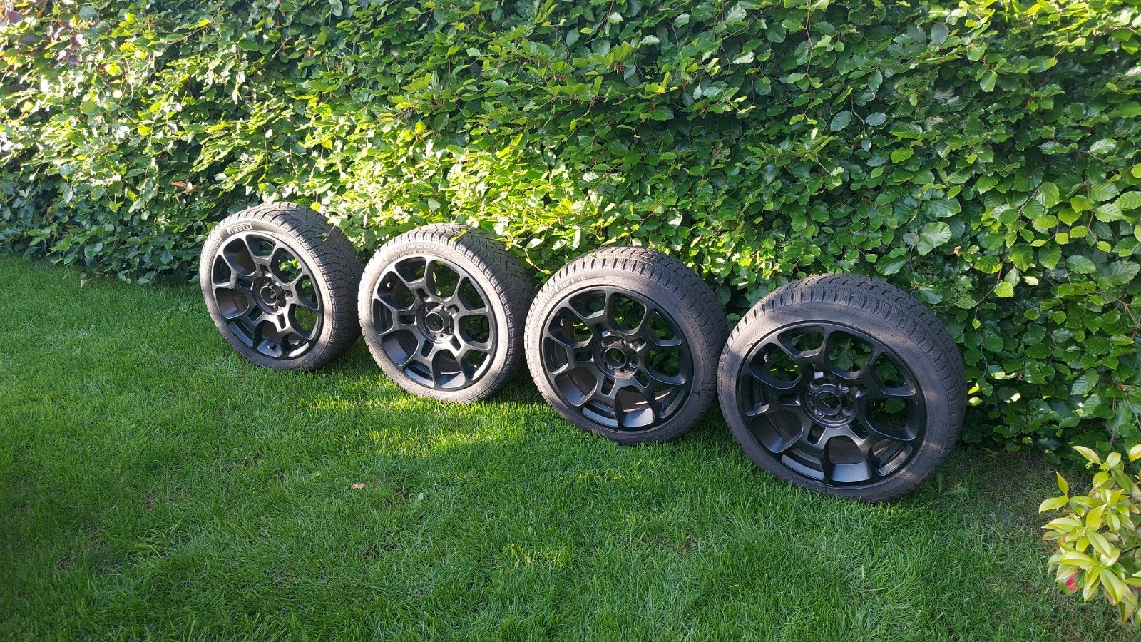 Fiat 500 zwarte velgen origineel 16 inch, Auto diversen, Wieldoppen, Ophalen of Verzenden, Zo goed als nieuw