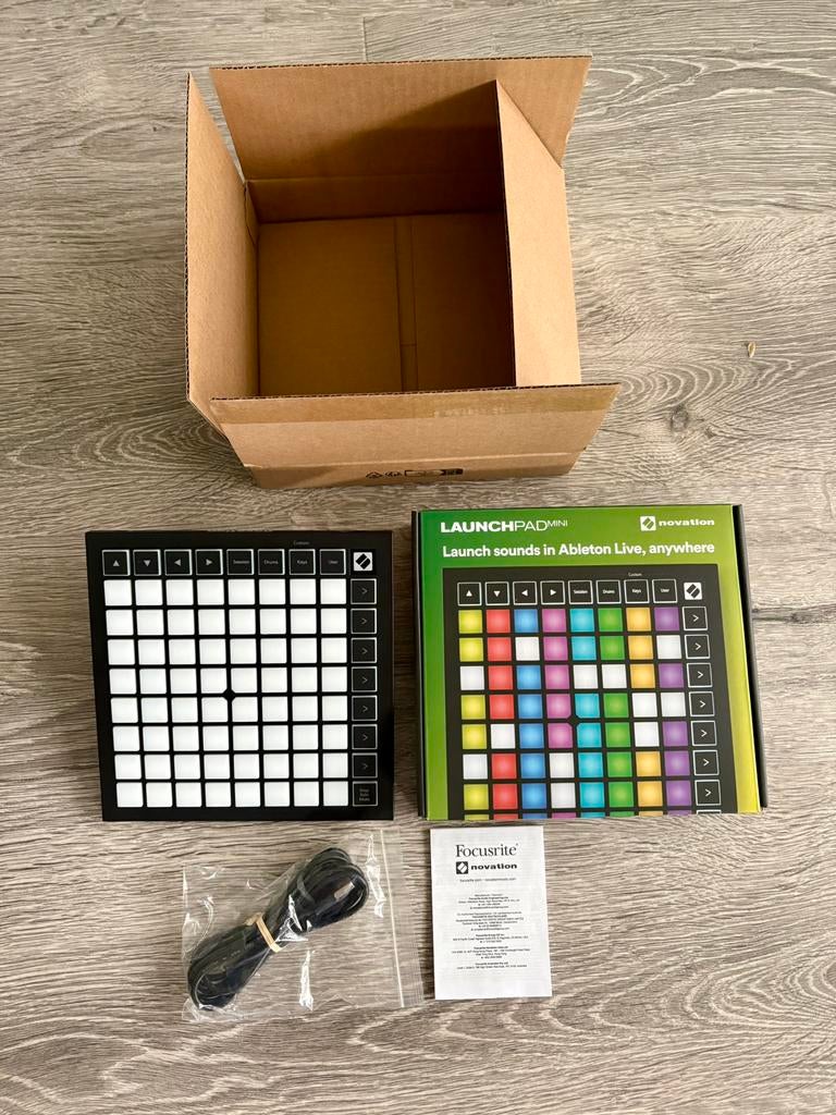 Novation Launchpad Mini MK3 (Ableton DAW controller), Ophalen of Verzenden, Zo goed als nieuw