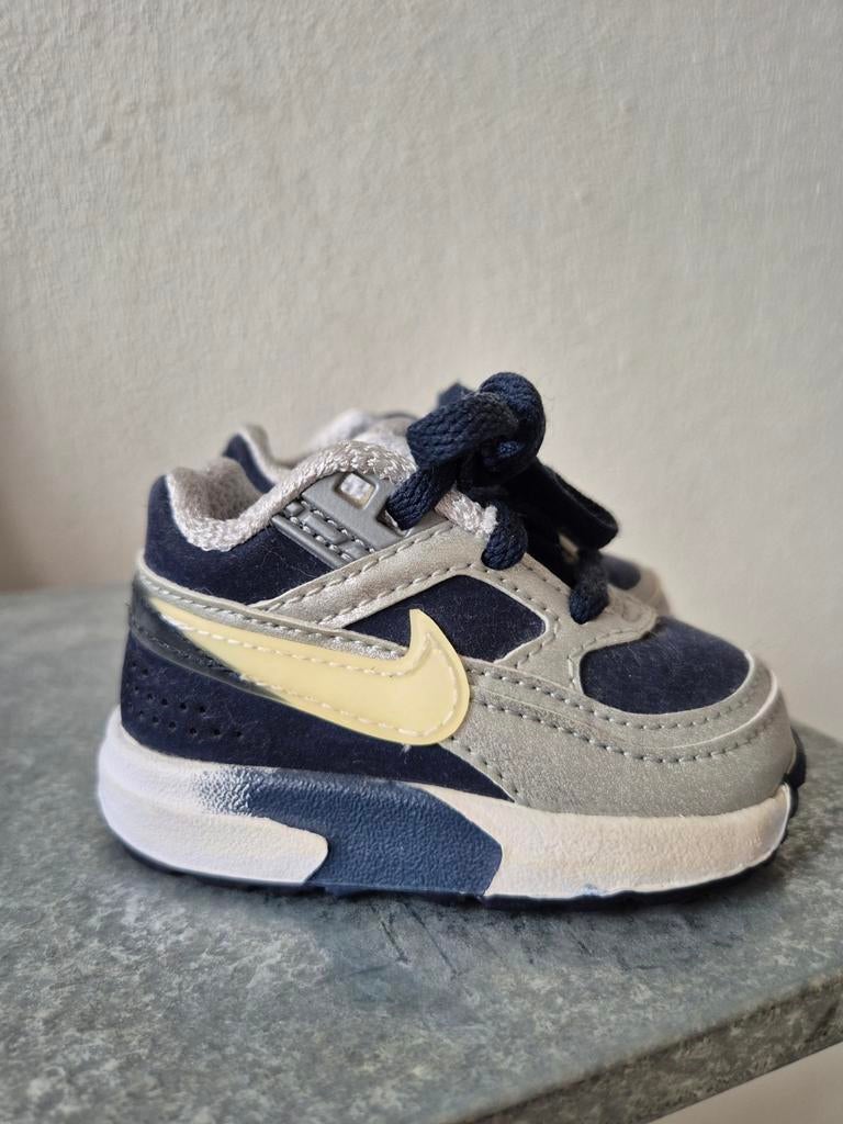 Nike air retro baby, Kinderen en Baby's, Babykleding | Schoentjes en Sokjes, Ophalen, Zo goed als nieuw, Jongetje of Meisje, Schoentjes