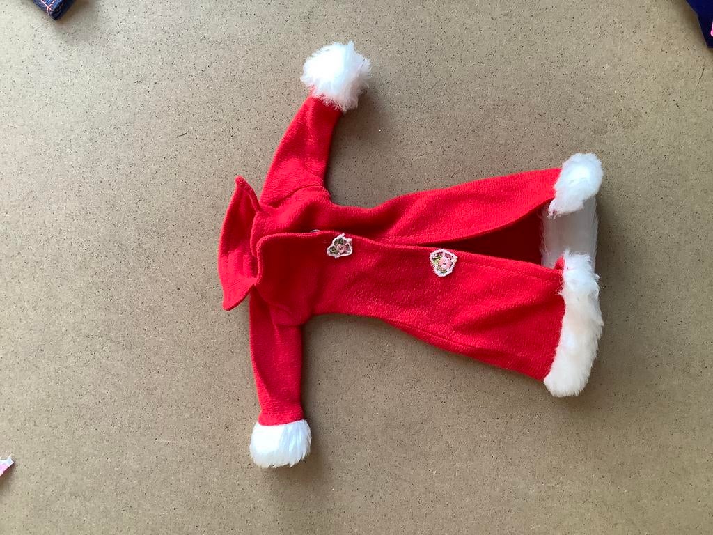 Vintage rode winterjas voor Barbie, Ophalen of Verzenden, Gebruikt, Kleertjes