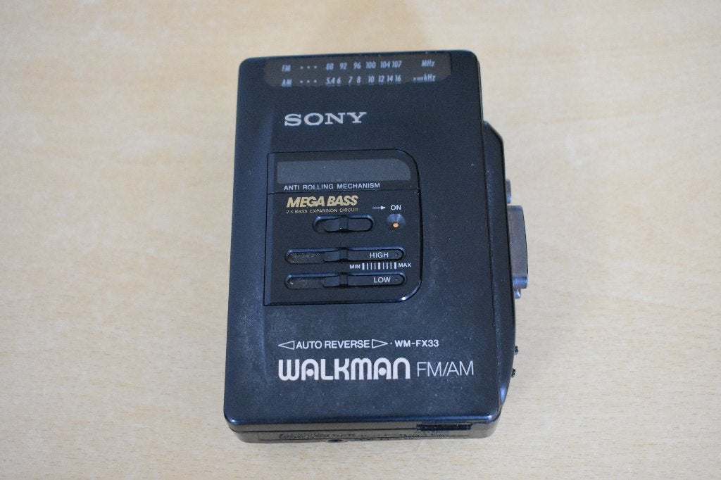 Sony Walkman WM-FX33 met FM/AM radio en Mega Bass, Ophalen of Verzenden, Walkman