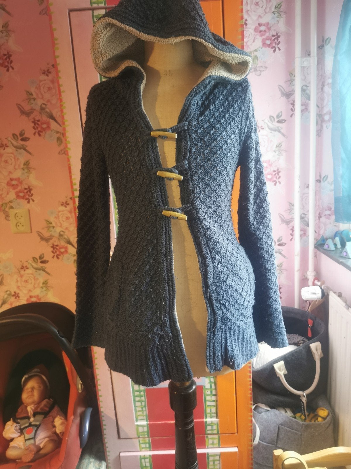 Noppies gebreid vest met capuchon en houten knopen, Blauw, Ophalen of Verzenden, Zo goed als nieuw, Noppies