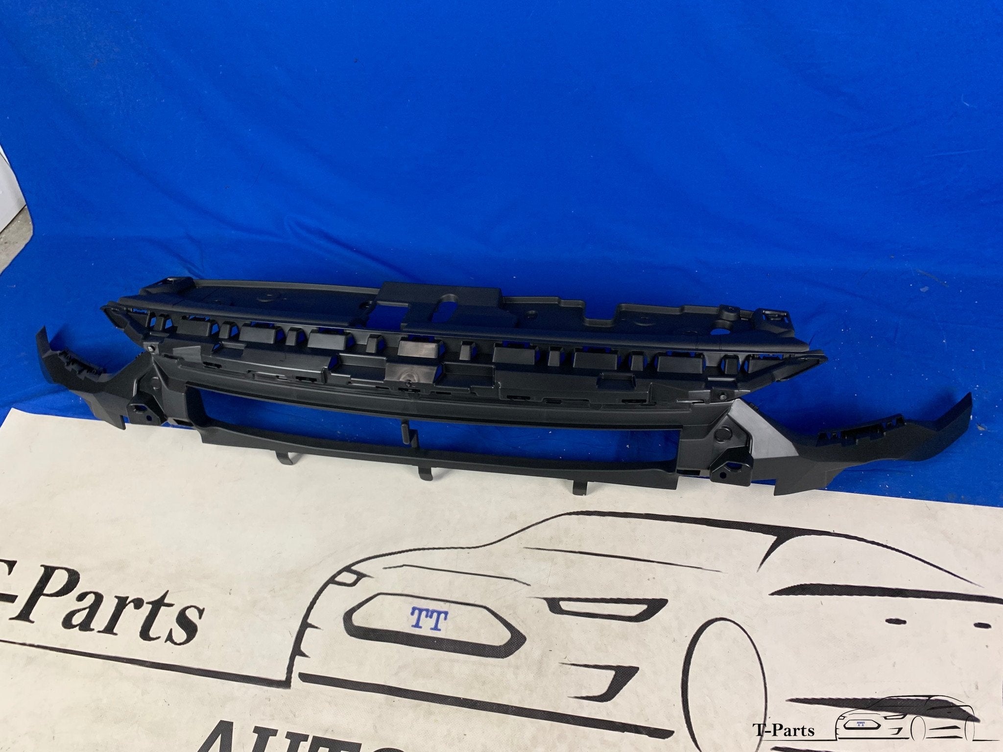 Opel corsa F grille houder voorbumper bumper 9829535680 98 2, Info@fabrikant.eu, Fabrikant BV, Opel, Nieuw