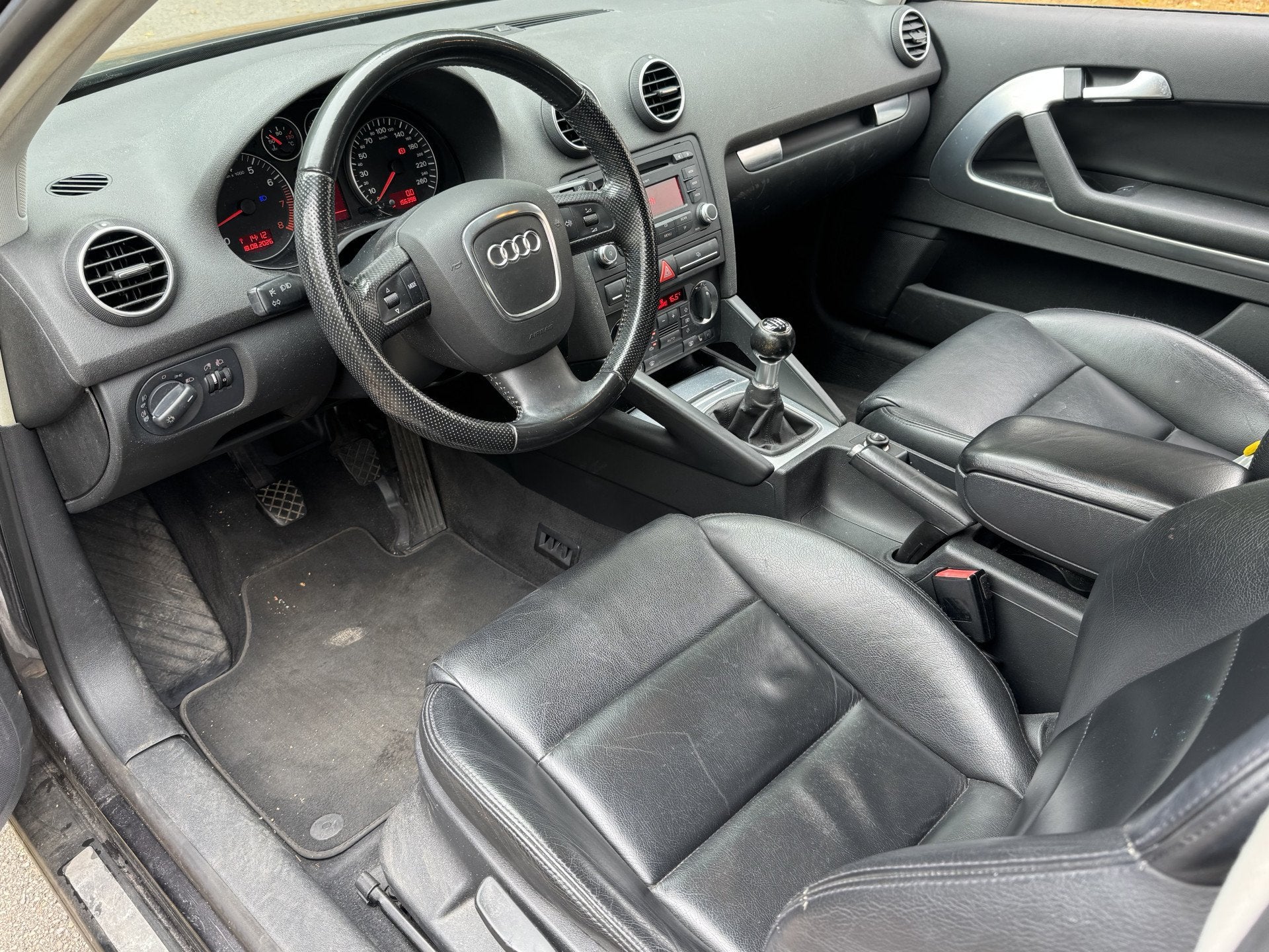 Audi A3 1.8 TFSI VOLLEDER ! DEALER ONDERHOUDEN (bj 2008), Auto's, Audi, Voorwielaandrijving, 4 cilinders, 160 pk, Bedrijf