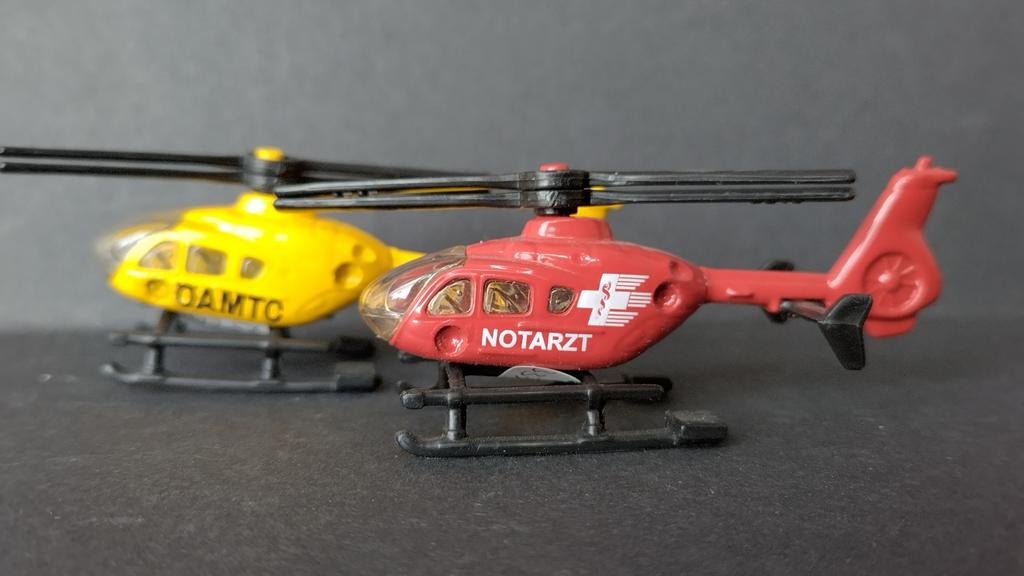 Helicopter Heli trauma oamtc Notarzt Siku Pol, Schlittenbacherstrasse 60 Lüdenscheid Germany, Overige typen, Ophalen of Verzenden