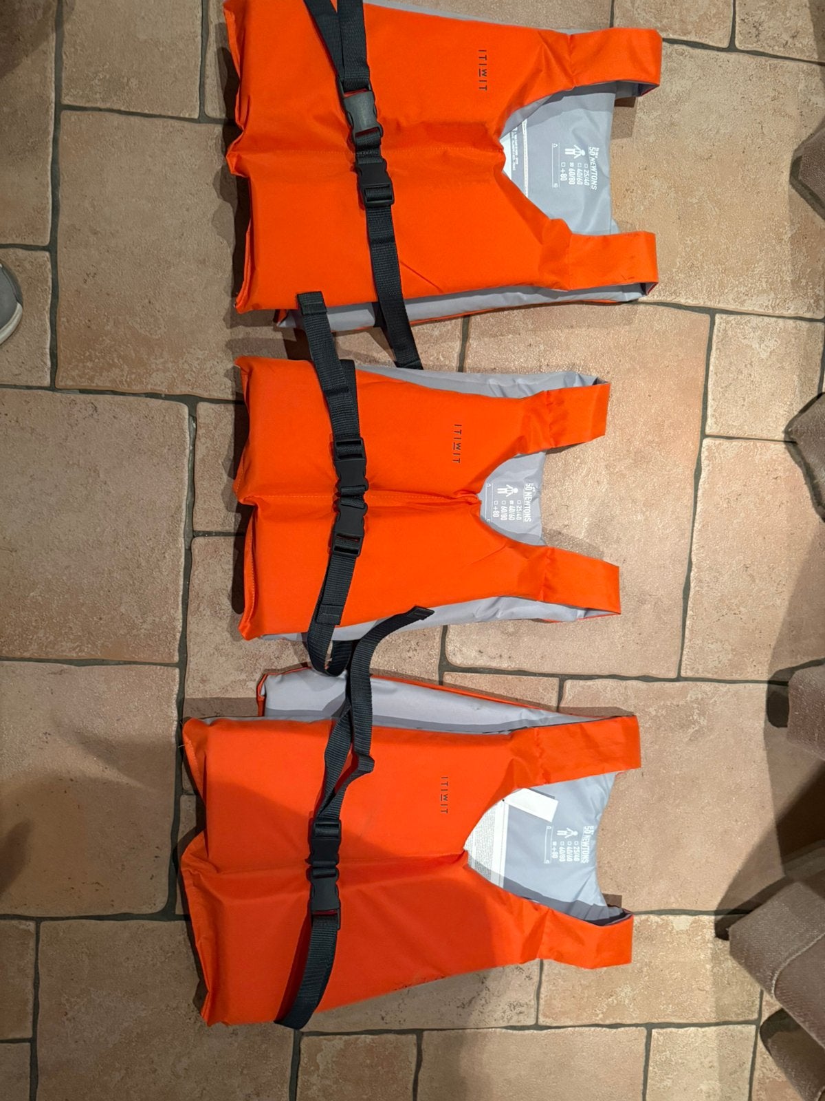 Zwemvesten, 25/40 60/80 en 90+ kg, Ophalen of Verzenden, Zo goed als nieuw, Dame of Heer, Reddingsvest of Zwemvest