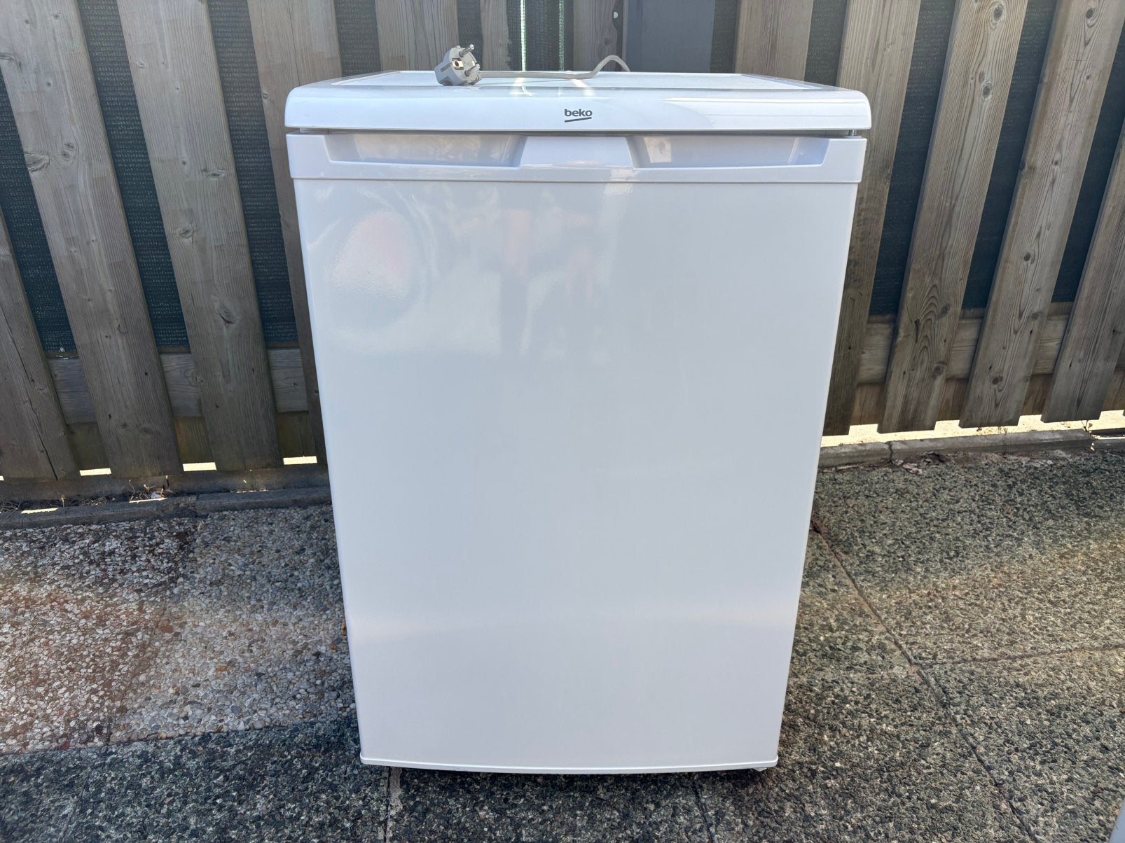 Beko FNE1074N No Frost Tafelmodel Vriezer 86 Liter ZGAN, Minder dan 60 cm, Zo goed als nieuw, Vrijstaand, Ophalen