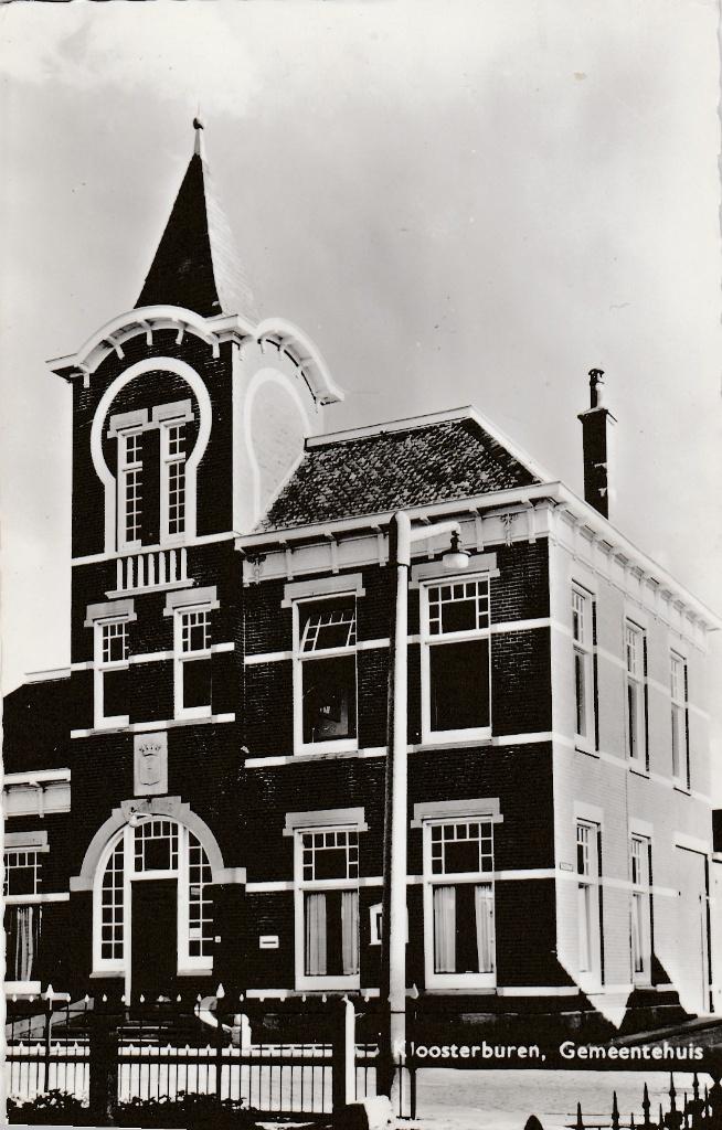 kloosterburen- gemeentehuis, Verzenden, 1960 tot 1980
