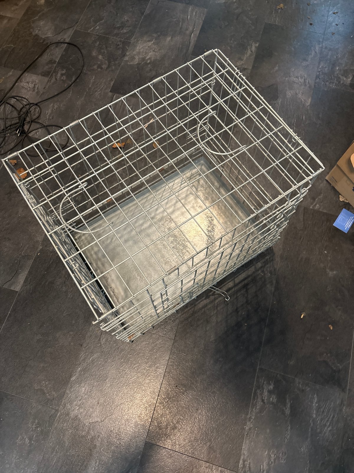 Honden bench, Ophalen, Zo goed als nieuw