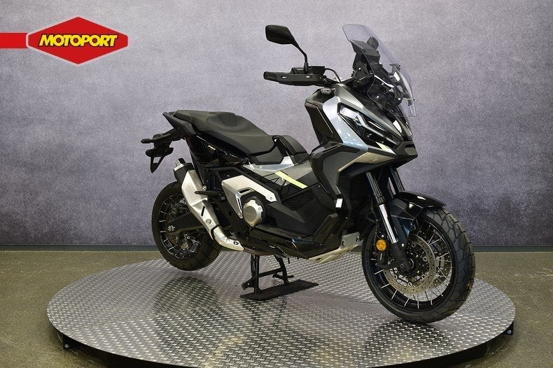 Honda X ADV (bj 2024), Info@motoportwormerveer.nl, Scooter, Honda Motor Europe, Bedrijf