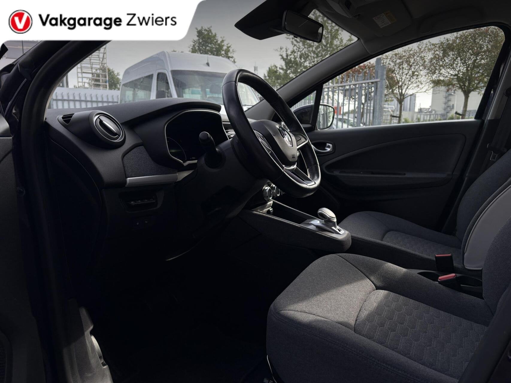 Renault Zoe R110 Life 3-Fase 52 kWh|Koopaccu|SOH 92% Apple C, 395 km, Overige kleuren, 3 min, ZOE