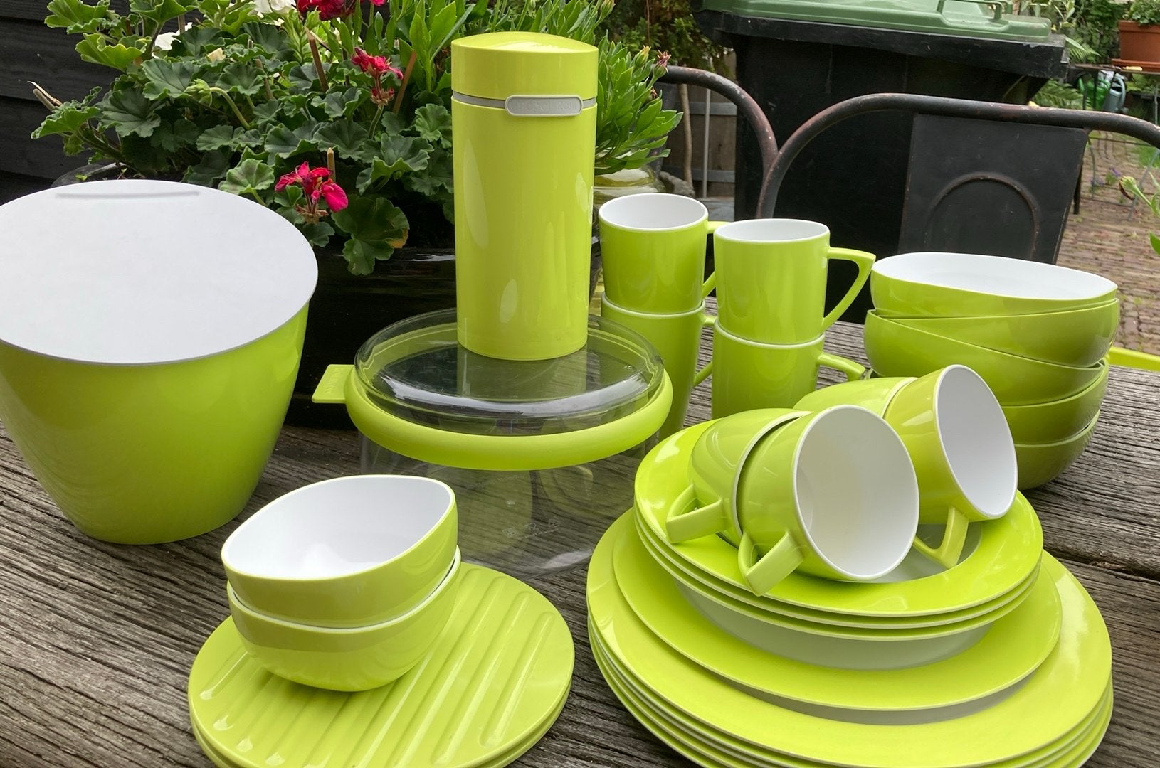 Mepal servies Lime groen, eventueel ook losse onderdelen, Ophalen of Verzenden, Zo goed als nieuw