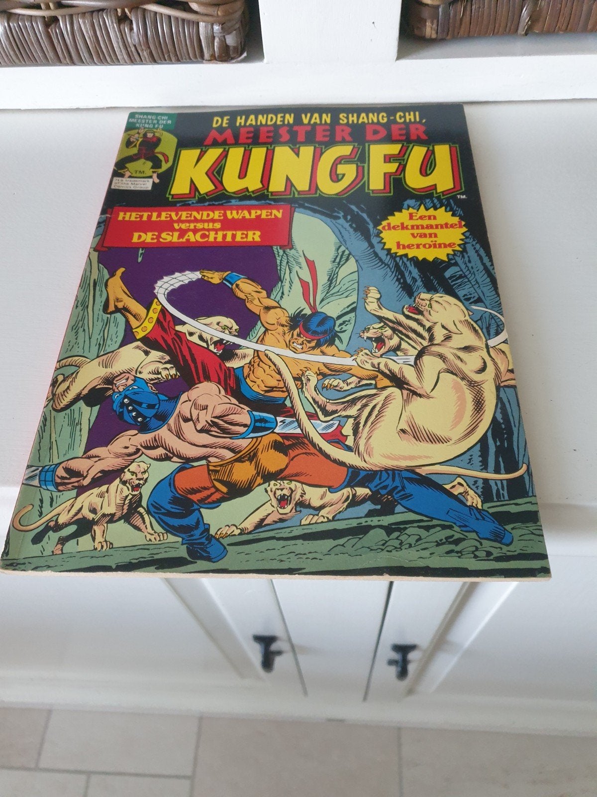 De handen van Shang Chi meester der Kung Fu, Boeken, Eén stripboek, Ophalen of Verzenden, Gelezen