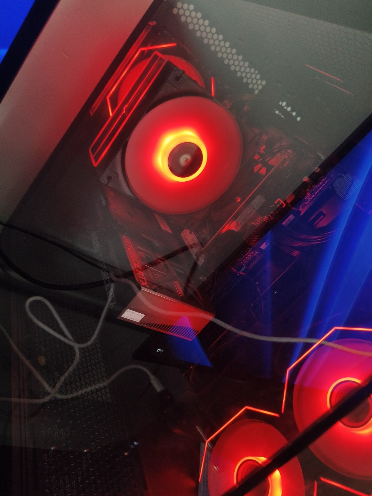Foto 5 van Complete Gaming Setup: PC, Muis & Toetsenbord - Z.G.A.N.
