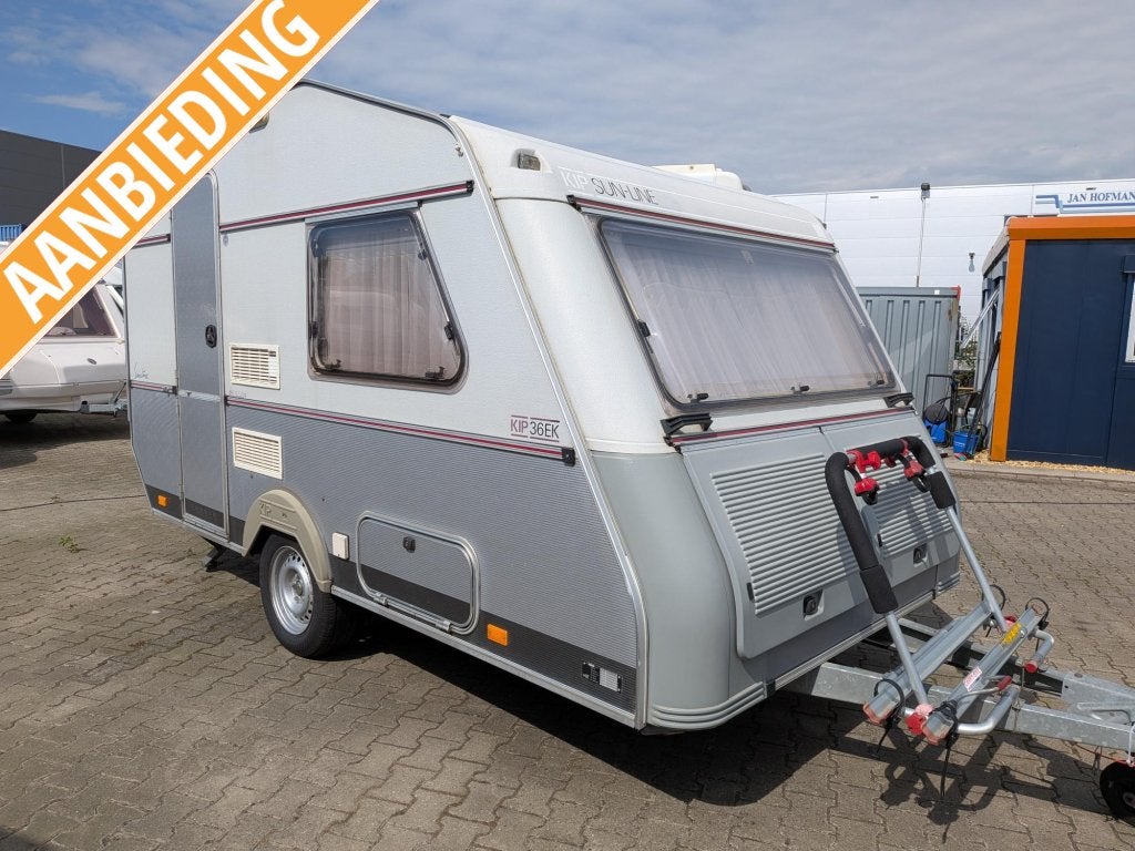 Keurige Kip Sunline 36EK met voortent en luifel, Standaardzit, Kip, Bedrijf, 750 - 1000 kg