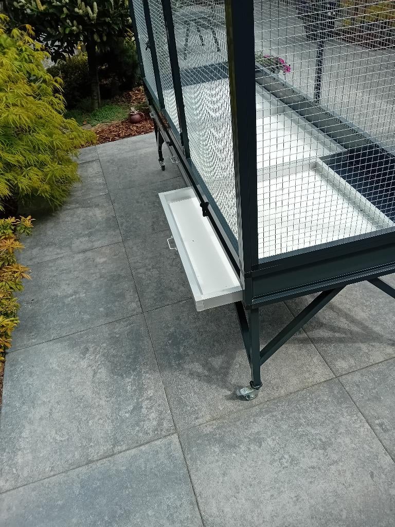 Te koop rijdende volière, Ophalen, Zo goed als nieuw, Aluminium, Volière