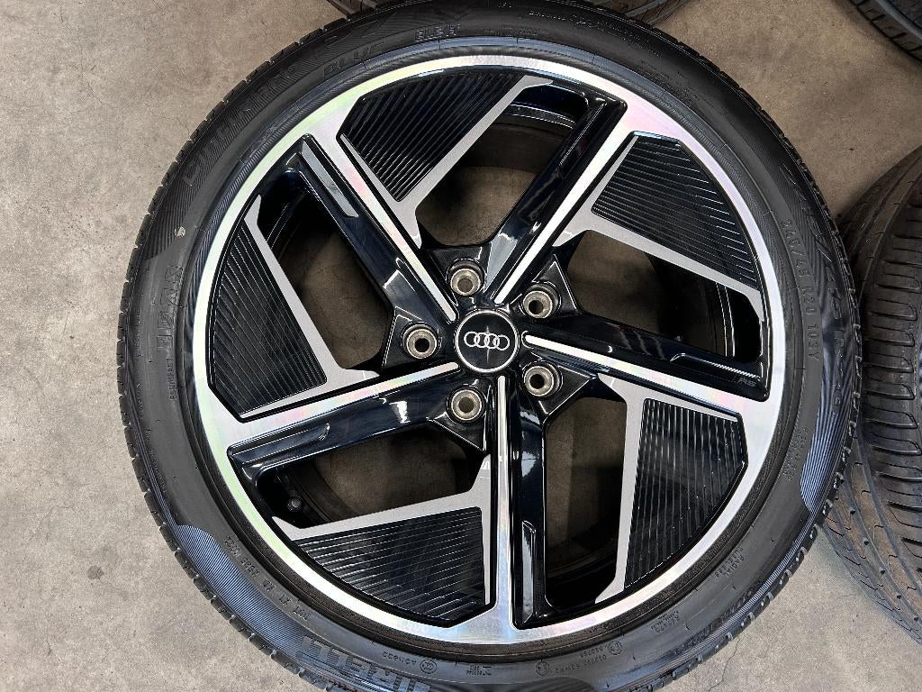 20 inch originele RS velgen + zomerbanden Audi E-Tron GT RS, Audi, 245 mm, Banden en Velgen, Nieuw