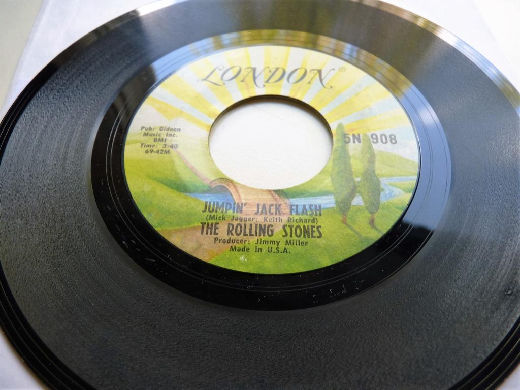 US16H rolling stones Jumping Jack flash US78 €5, Originele persing, Ophalen of Verzenden, Gebruikt, Rock en Metal
