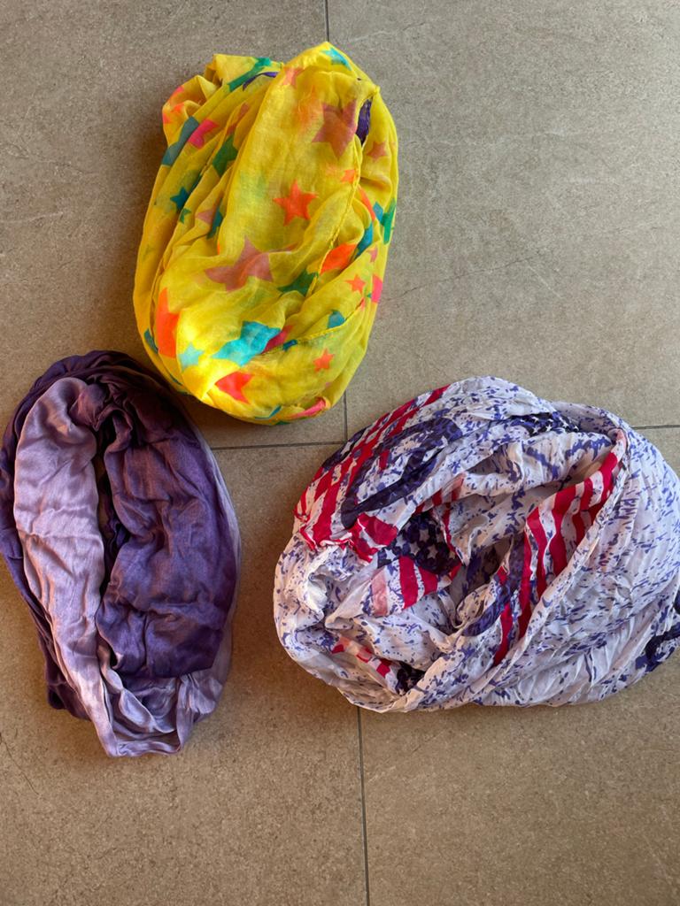 Set van 3 sjaals: Sterren, Tie-dye en USA-vlag, Ophalen of Verzenden, Gedragen, Maat 38/40 (M), Sjaal