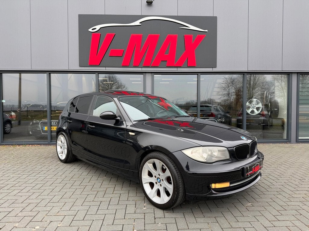 BMW 116I LCI Schuifdak Navi Clima Stoelvw PDC Inkl. Spiegels, Auto's, 1-Serie, Achterwielaandrijving, Gebruikt, 1599 cc