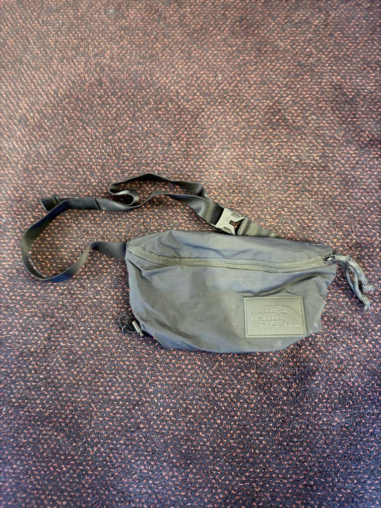 The North Face Isabella Hip Pack - Stijlvolle Heuptas, Ophalen of Verzenden, Gebruikt, Grijs, Overige merken