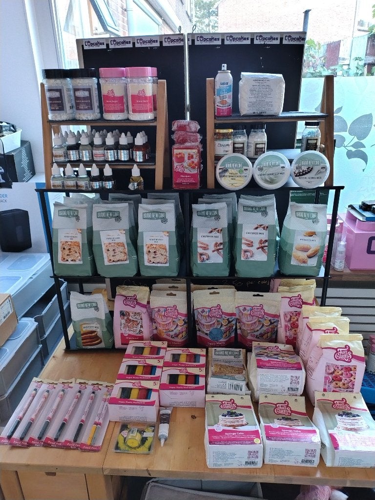 Artikelen over datum, Ophalen of Verzenden, Nieuw, Taarten of Cupcakes, Overige typen