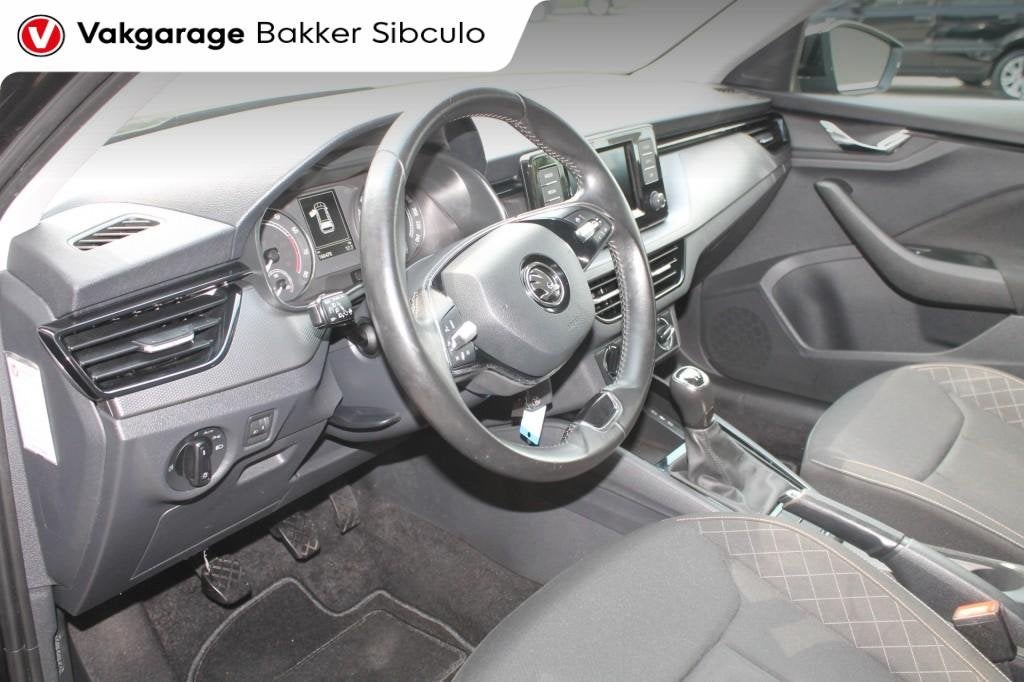 Skoda KAMIQ 1.0 TSI AMBITION AIRCO CARPLAY CRUISE PDC TREKHA, Auto's, Voorwielaandrijving, Gebruikt, Euro 6, 95 pk