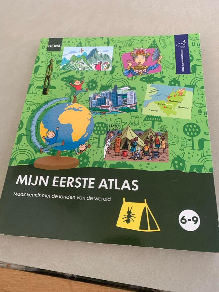 Mijn Eerste Atlas - HEMA (6-9 jaar) met mooie plaatjes, Boeken, Atlassen en Landkaarten, Zo goed als nieuw, Overige atlassen, Wereld