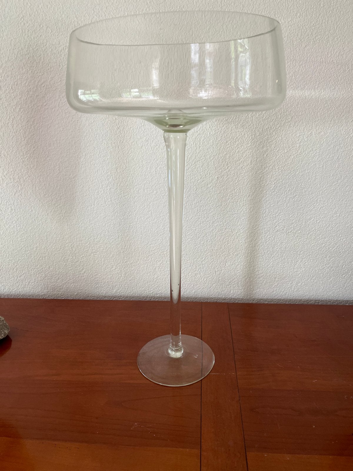 Elegante Glazen Vaas op Hoge Voet - Modern Design, Ophalen