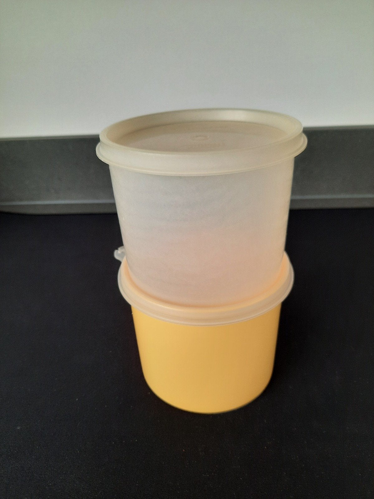 Tupperware bakjes - 9 cm hoog, Ophalen of Verzenden, Zo goed als nieuw, Wit, Bak of Kom