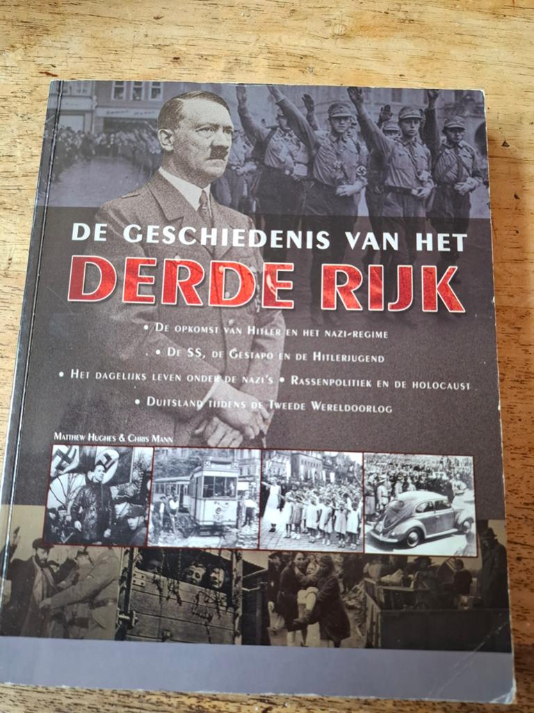 De Geschiedenis van het Derde Rijk - Matthew Hughes, Boeken, Matthew Hughes & Chris Mann, Ophalen of Verzenden, Overige onderwerpen