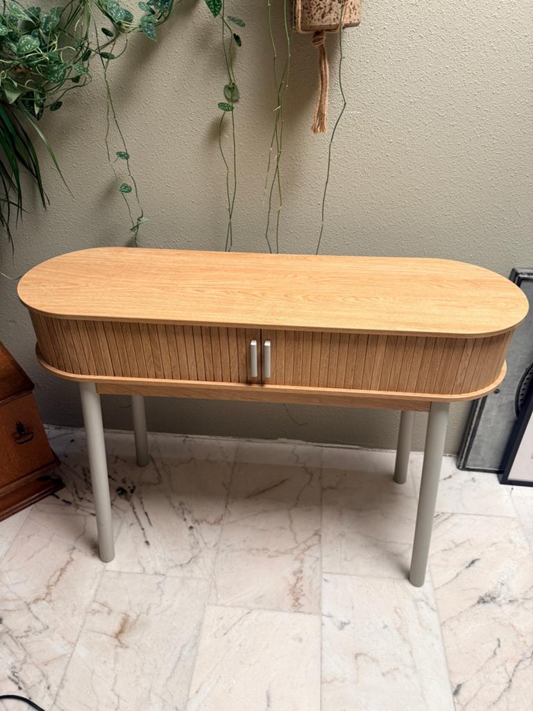 Stijlvolle sidetable / dressoir met ovale vorm, Huis en Inrichting, Tafels | Sidetables, Ophalen, Gebruikt, 100 tot 150 cm, Ovaal