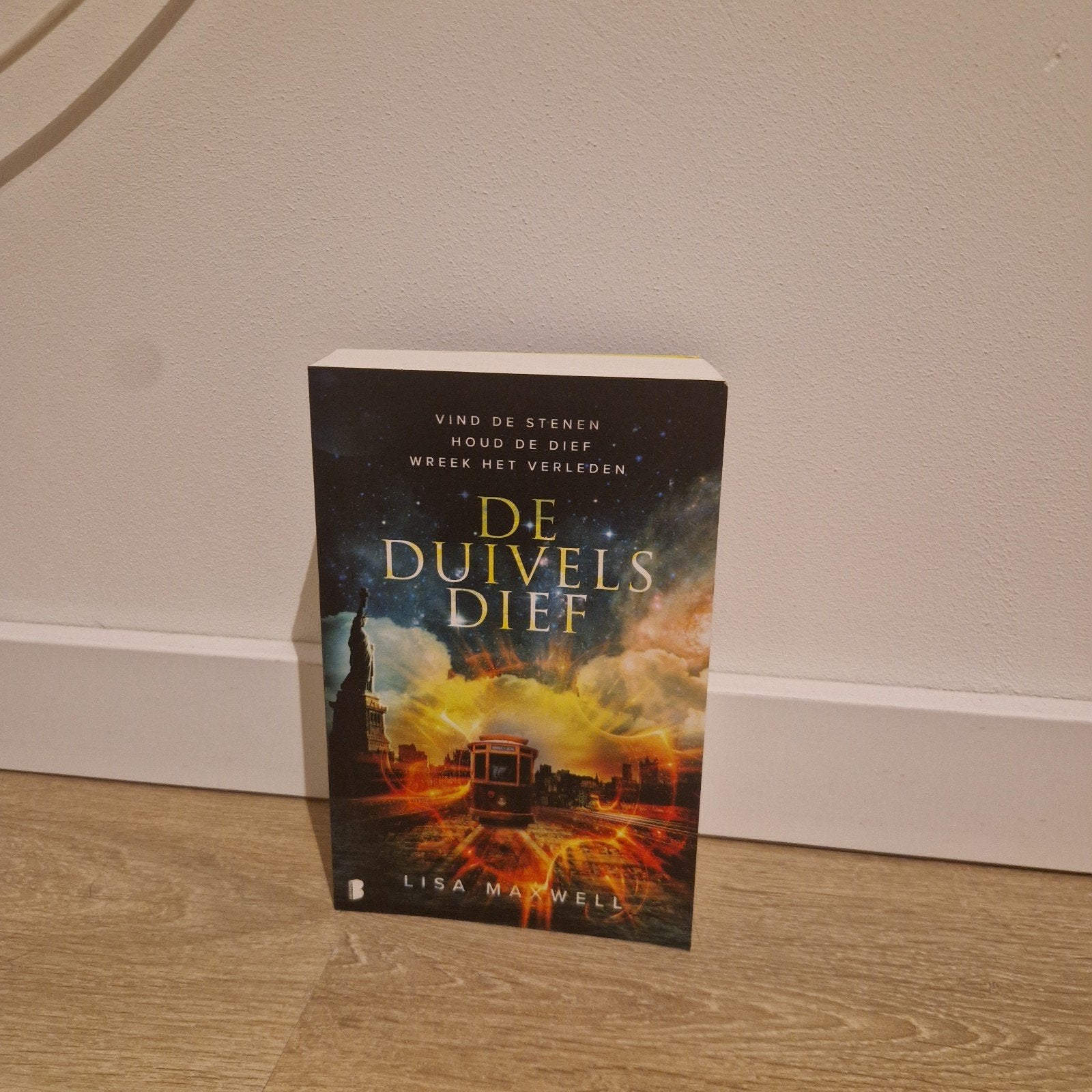 Boek- de duivelse dief, Boeken, Ophalen, Nieuw, Lisa maxwell